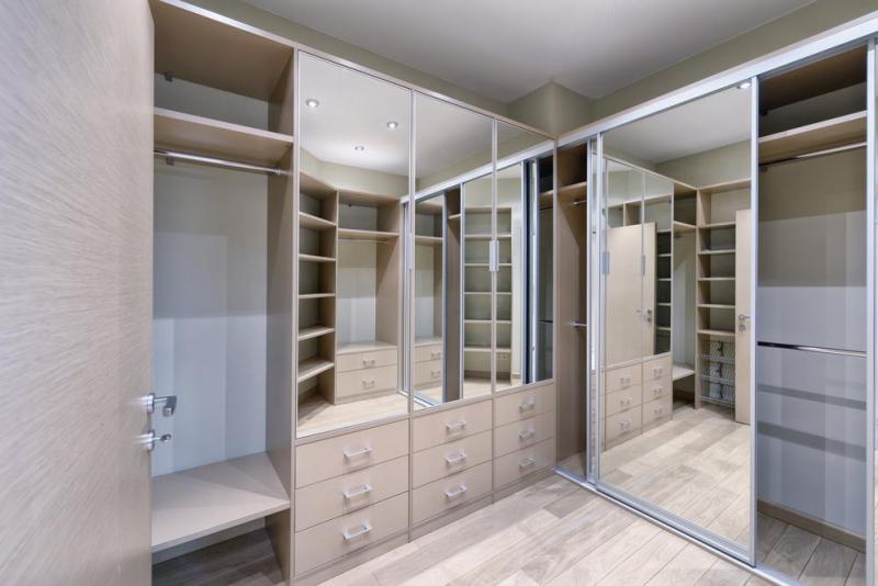 Comment r&eacute;ussir l'installation de votre dressing personnalis&eacute; ?